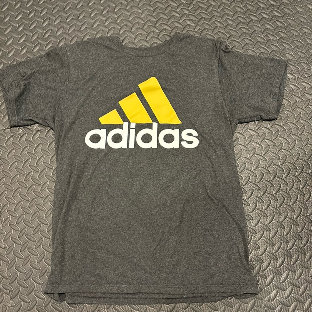 Men’s Adidas T-shirt, size medium